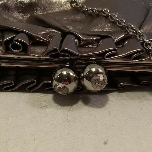 Aldo Silver Clutch Purse With Chain Handle - Picture 6 of 6